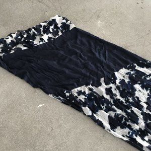 Navy & White Scarf
